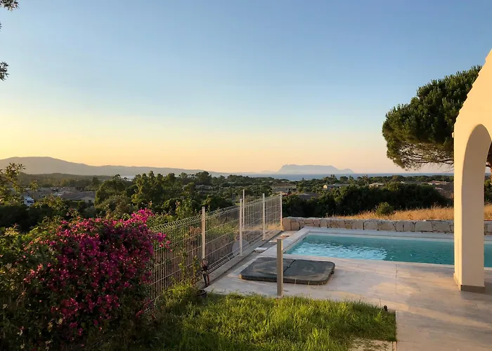 Vista Mare Con Piscina A Budoni - Baia Sant\'Anna